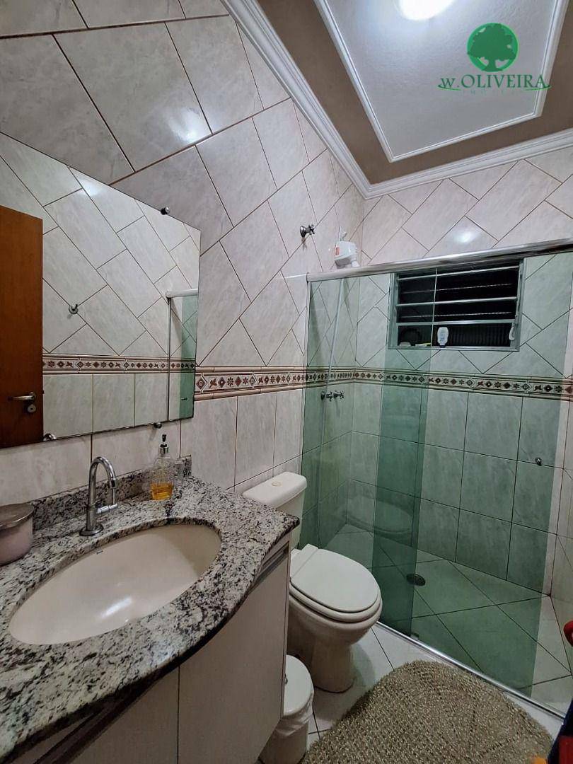 Casa à venda com 2 quartos, 130m² - Foto 17