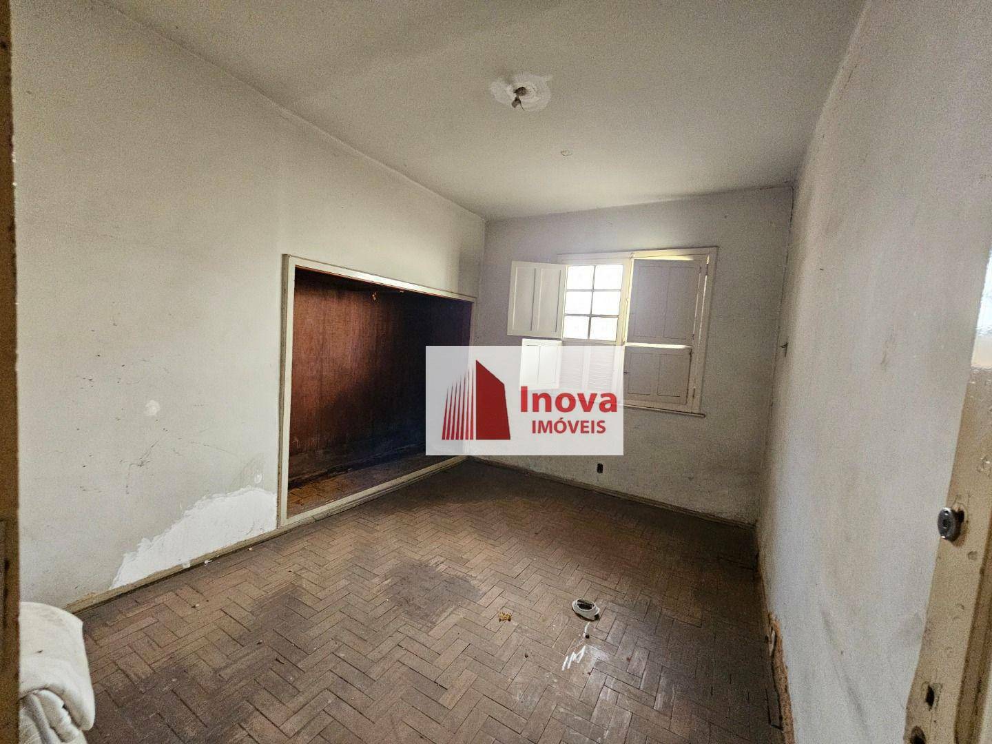 Casa à venda com 3 quartos, 130m² - Foto 8