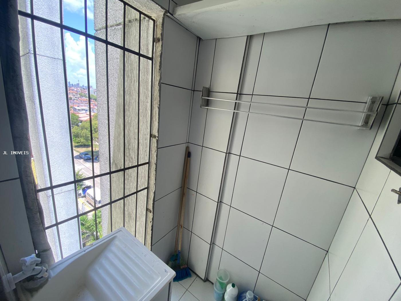 Apartamento à venda com 2 quartos, 57m² - Foto 16