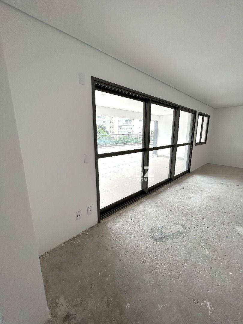 Apartamento à venda com 2 quartos, 230m² - Foto 27