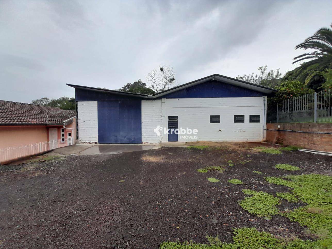 Depósito-Galpão-Armazém para alugar, 325m² - Foto 1