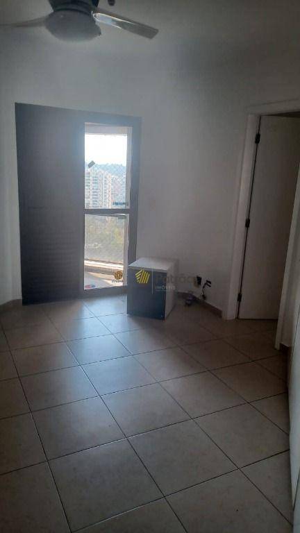 Apartamento à venda com 4 quartos, 239m² - Foto 12