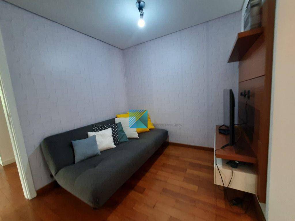 Apartamento à venda com 3 quartos, 194m² - Foto 7