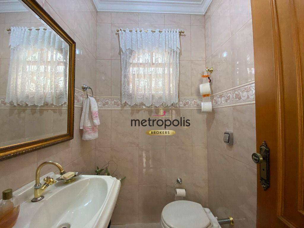 Casa à venda com 4 quartos, 300m² - Foto 36