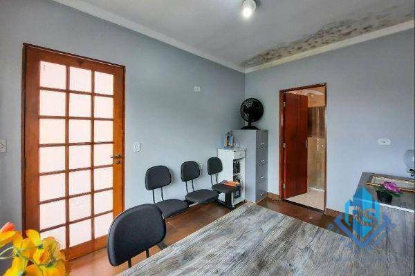 Sobrado à venda com 3 quartos, 184m² - Foto 17