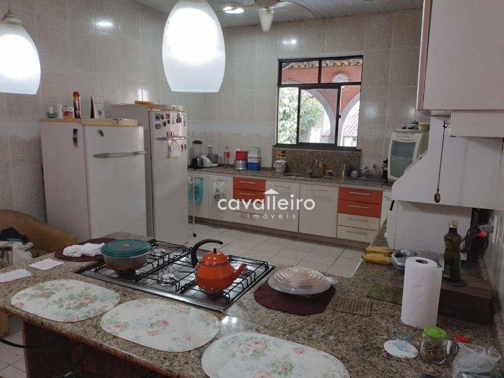 Casa à venda com 3 quartos, 650m² - Foto 12