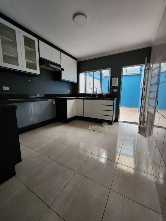 Casa à venda com 2 quartos, 102m² - Foto 9