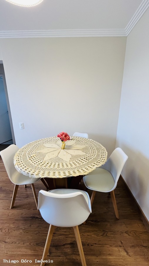 Apartamento à venda com 2 quartos, 52m² - Foto 3