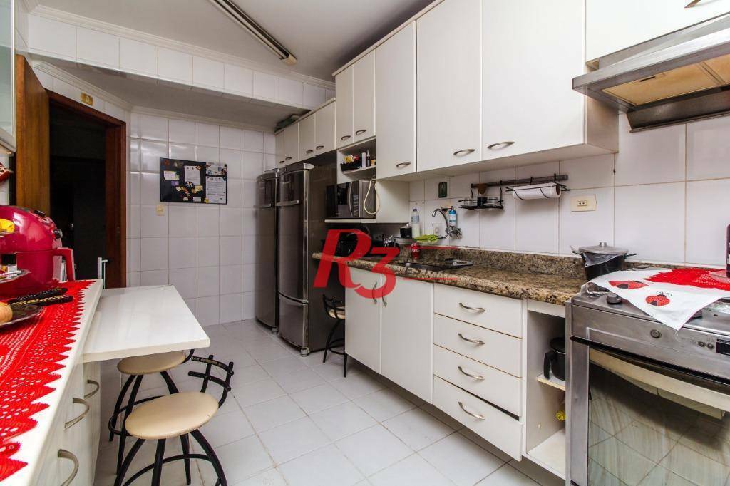 Apartamento à venda com 3 quartos, 126m² - Foto 2