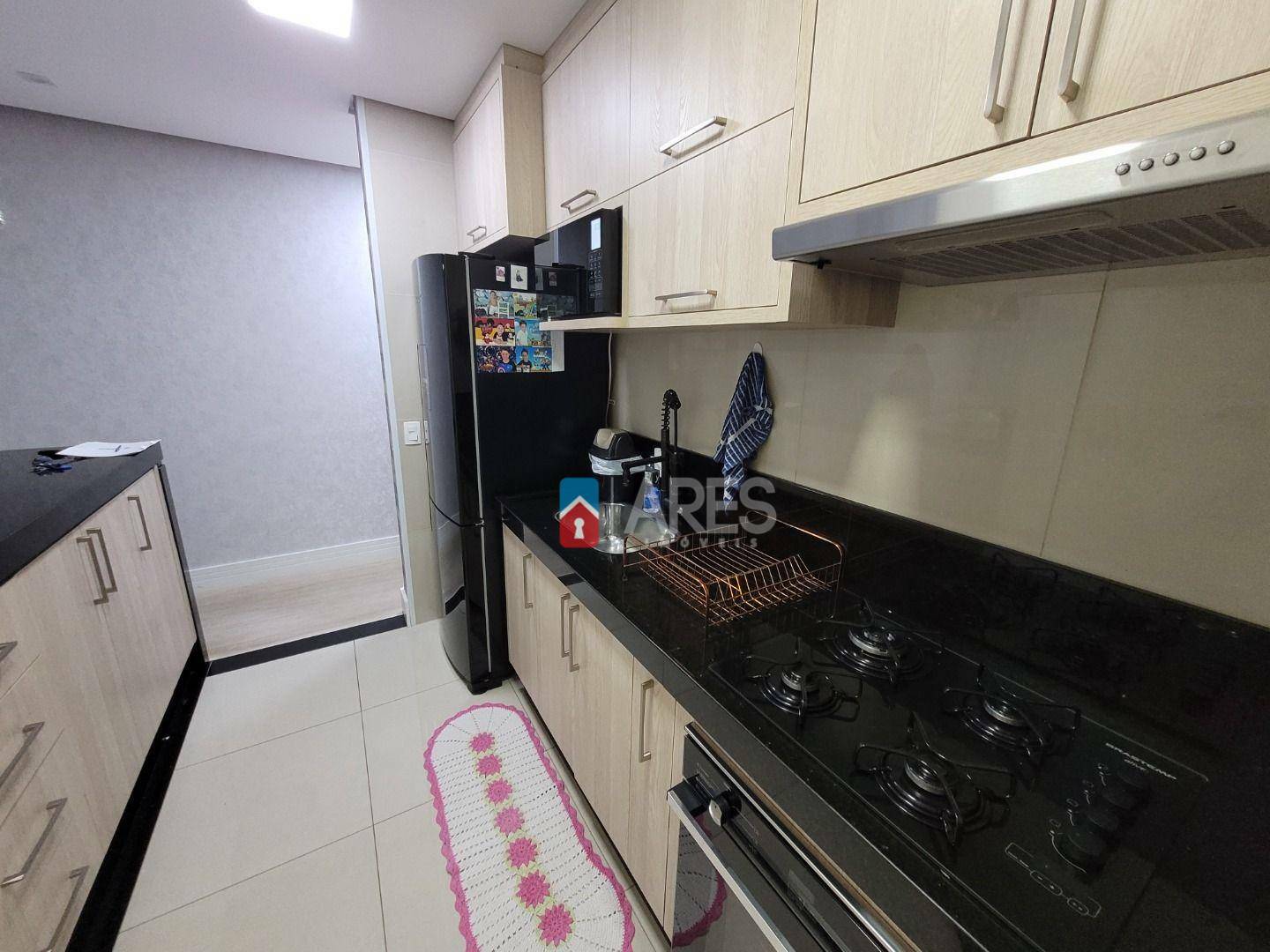 Apartamento à venda com 2 quartos, 62m² - Foto 5