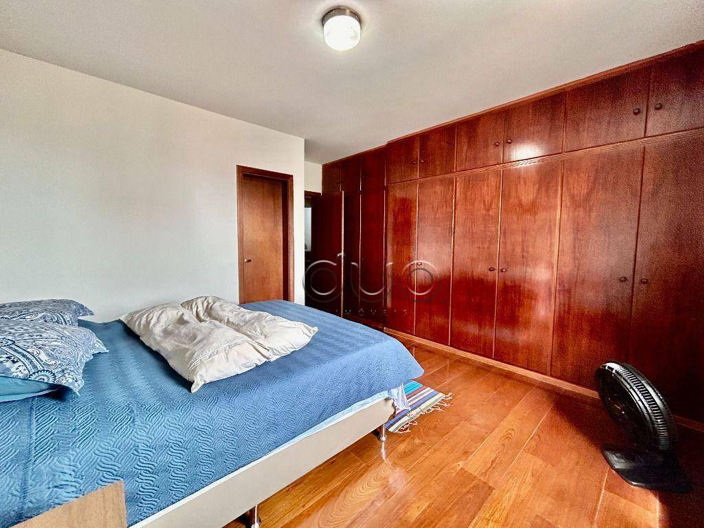 Apartamento à venda com 3 quartos, 189m² - Foto 17