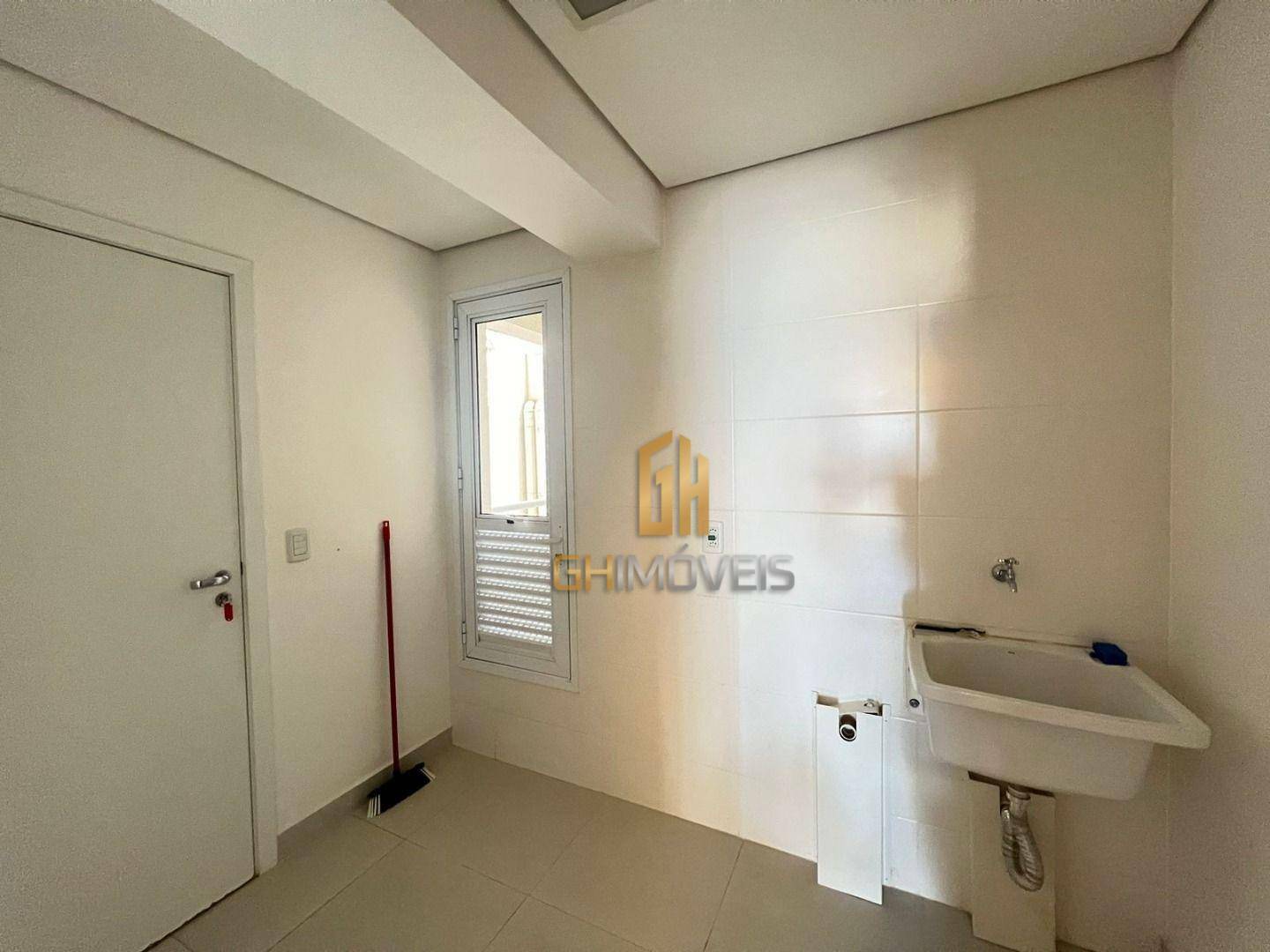 Apartamento à venda com 3 quartos, 178m² - Foto 27