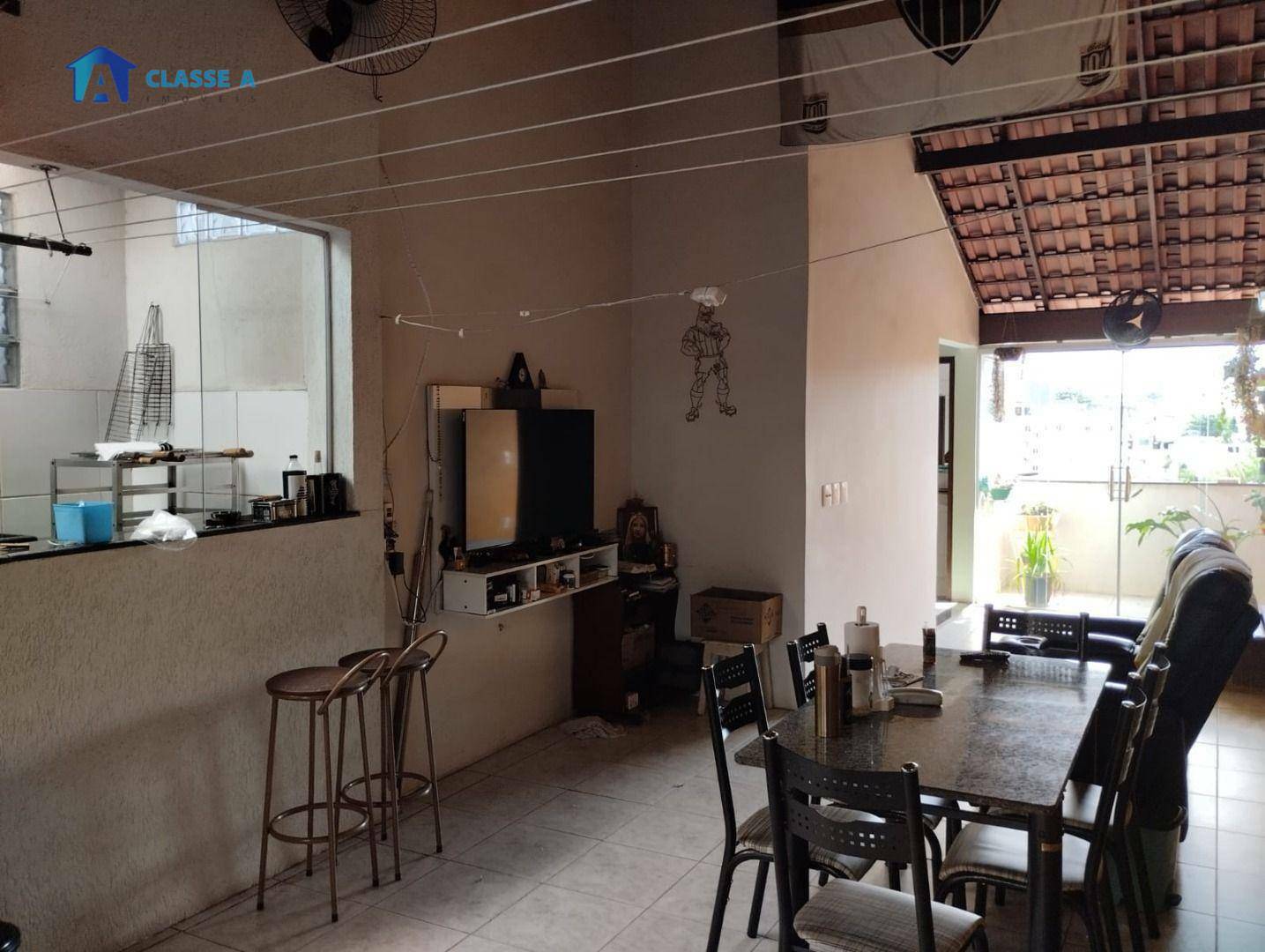 Casa à venda com 3 quartos, 240m² - Foto 38