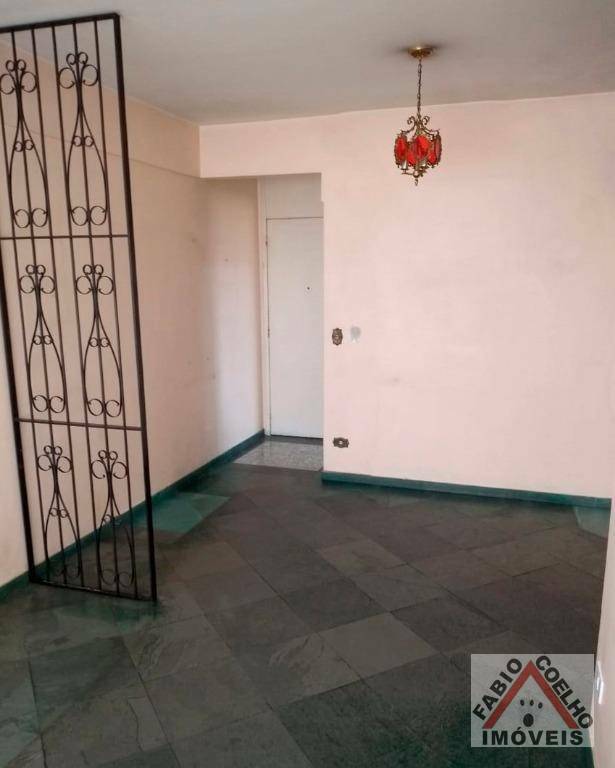 Apartamento à venda com 2 quartos, 95m² - Foto 1