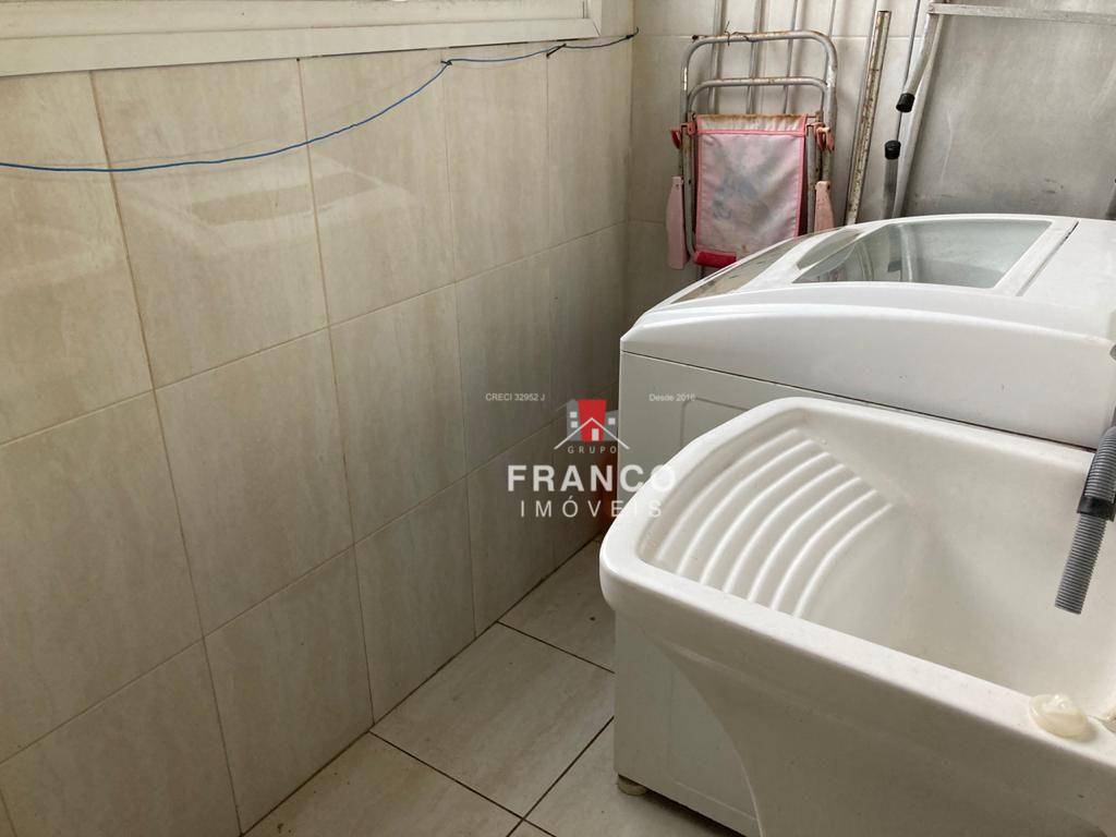 Apartamento à venda com 2 quartos, 102m² - Foto 12