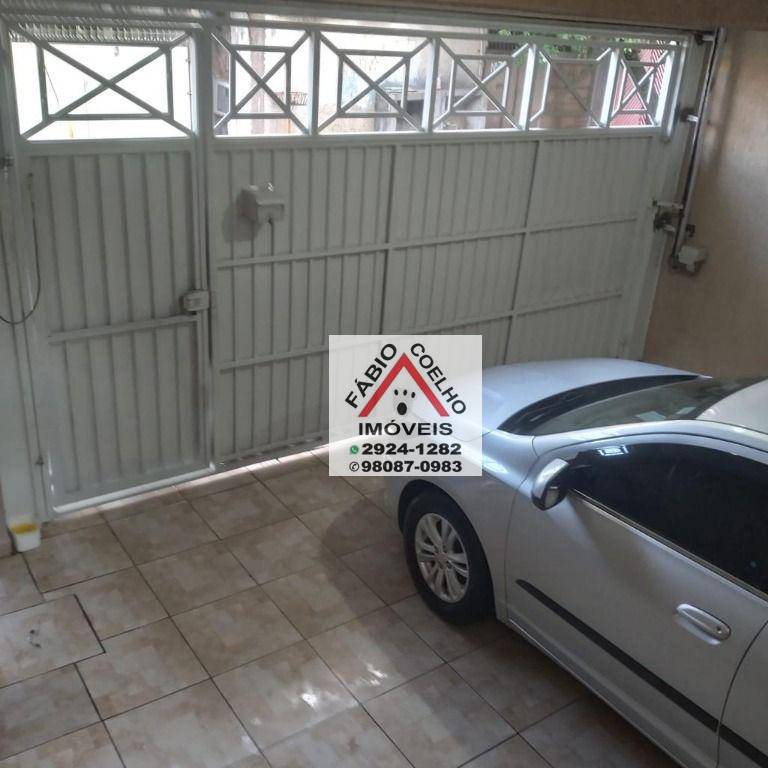 Sobrado à venda com 2 quartos, 126m² - Foto 18