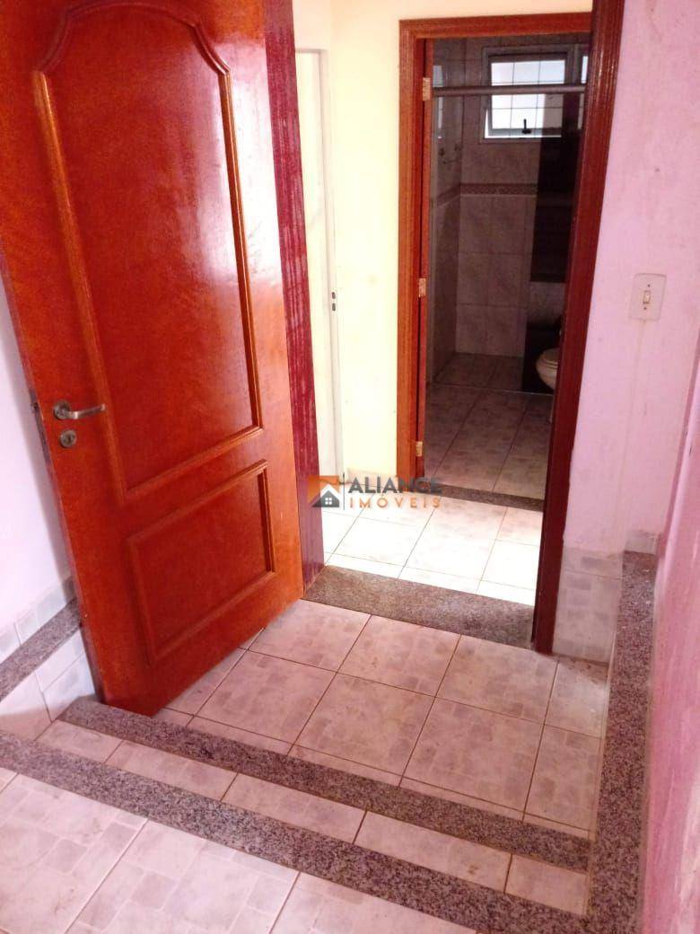 Chácara à venda com 3 quartos, 840M2 - Foto 13