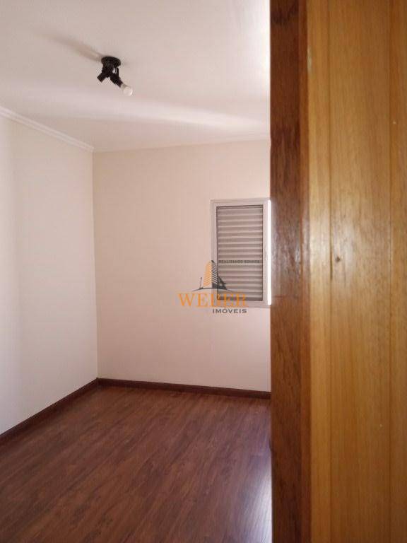 Apartamento para alugar com 2 quartos, 65m² - Foto 5