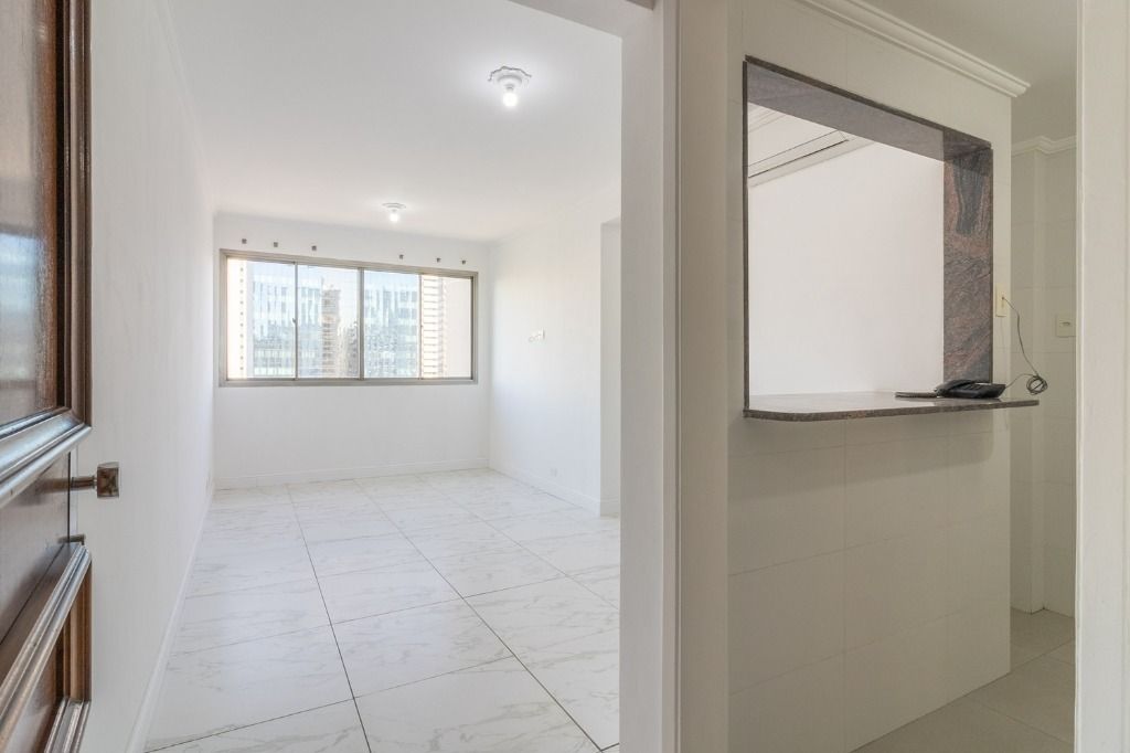 Apartamento à venda com 2 quartos, 80m² - Foto 21