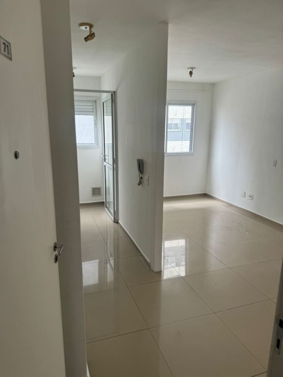 Apartamento à venda com 2 quartos, 45m² - Foto 5