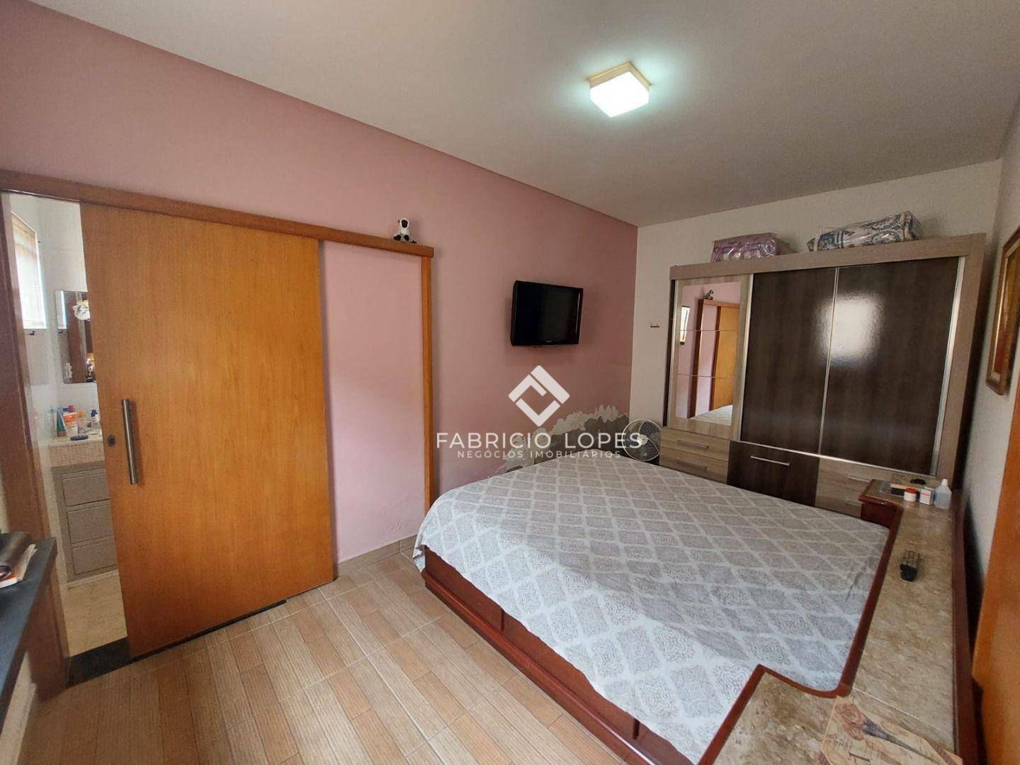 Casa à venda com 3 quartos, 206m² - Foto 6