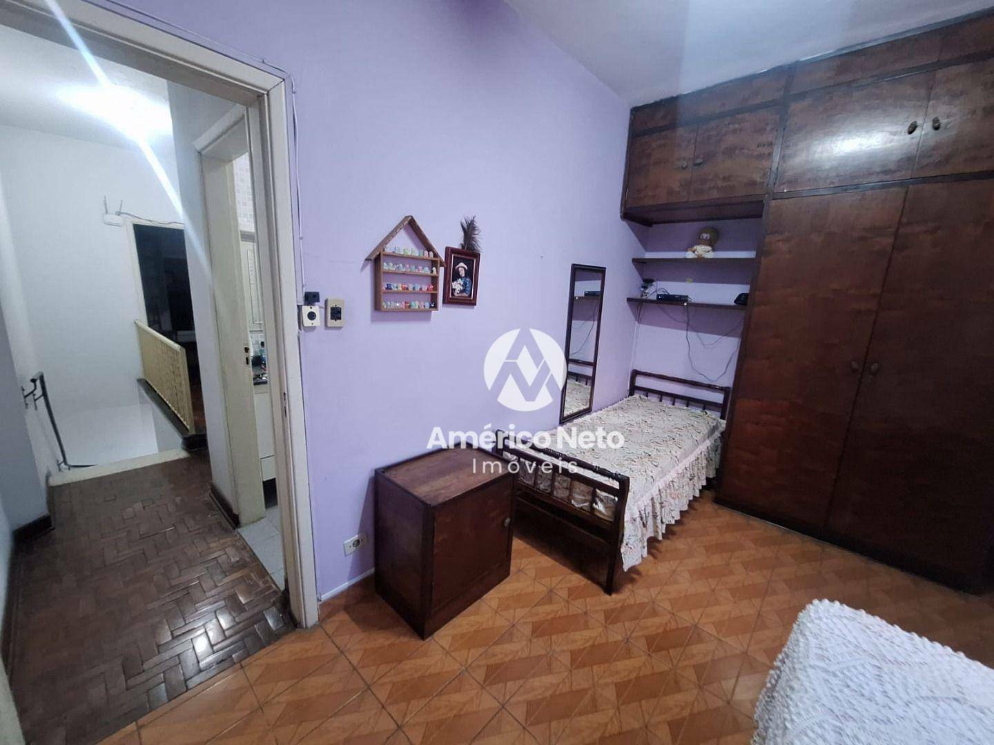 Casa à venda e aluguel com 3 quartos, 300m² - Foto 10