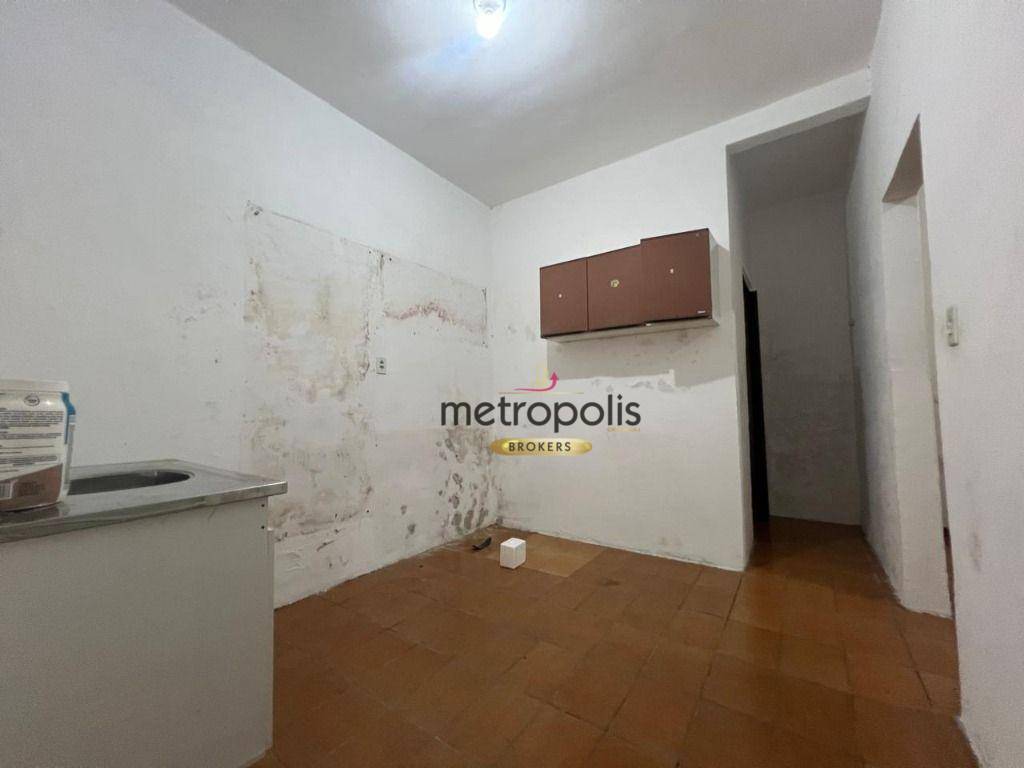 Sobrado à venda com 2 quartos, 300m² - Foto 12