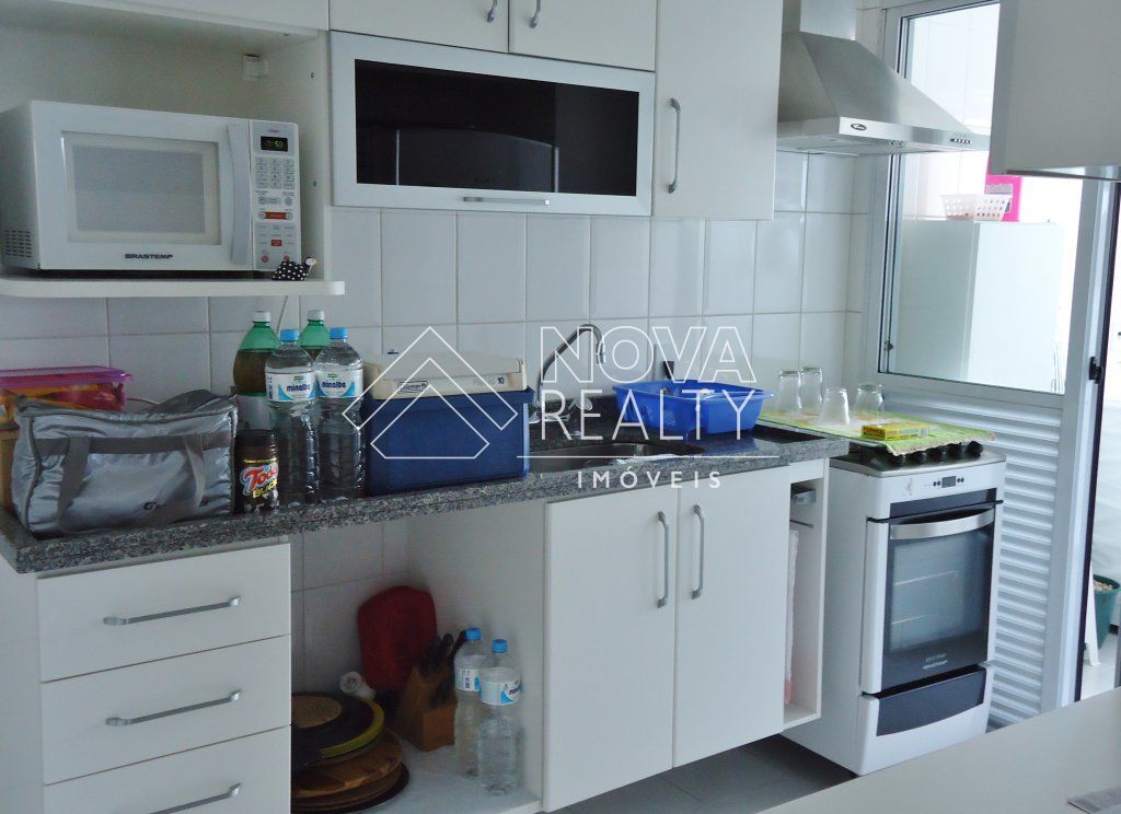 Apartamento à venda com 2 quartos, 78m² - Foto 11