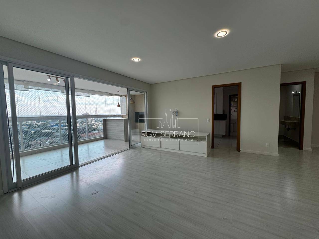 Apartamento para alugar com 3 quartos, 140m² - Foto 5