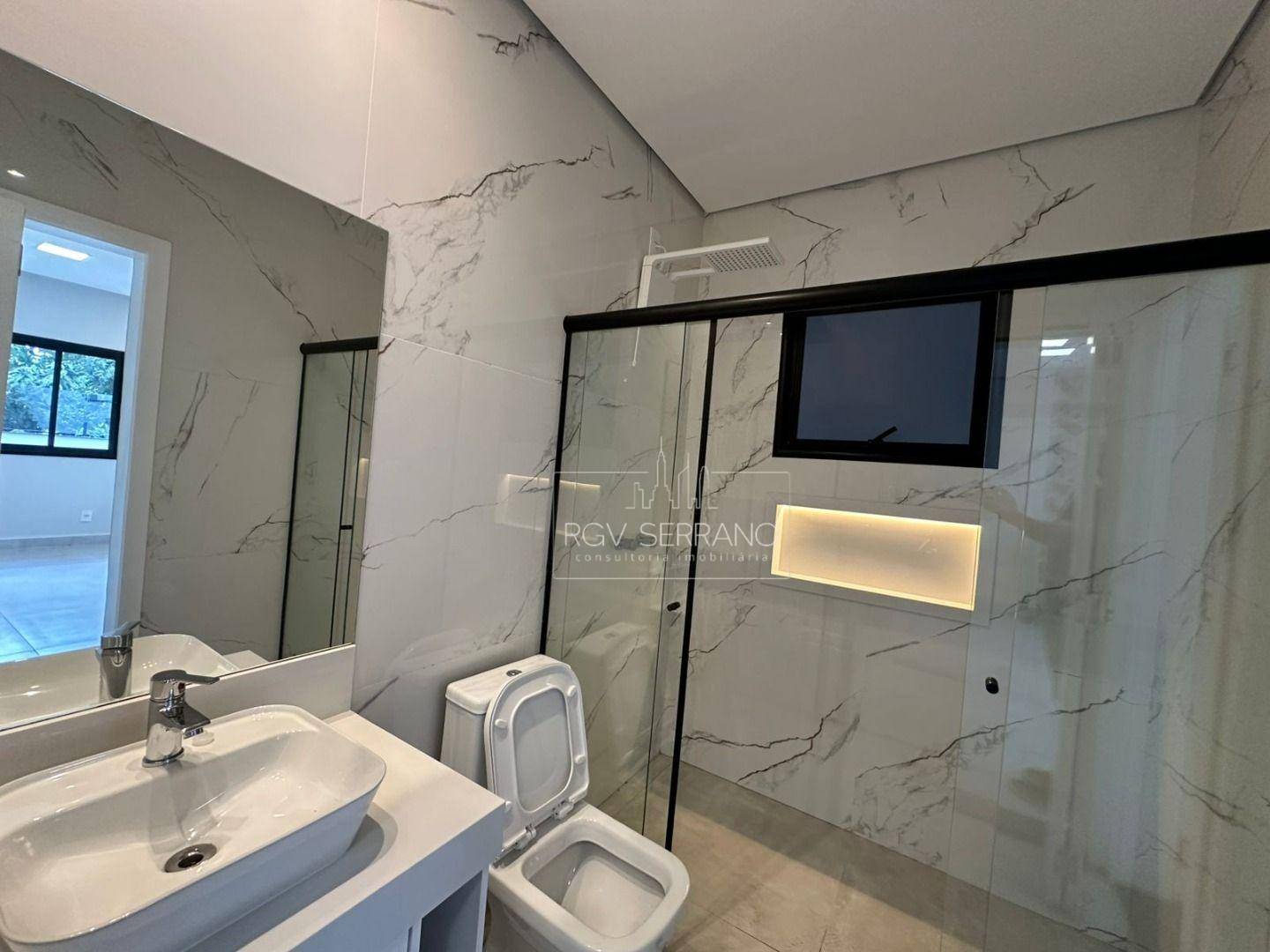 Casa de Condomínio à venda e aluguel com 4 quartos, 211m² - Foto 28