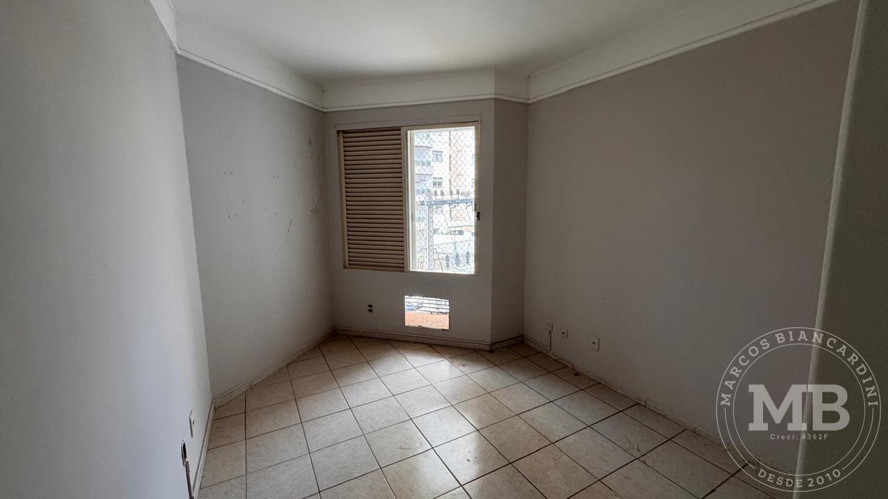 Apartamento à venda com 2 quartos, 79m² - Foto 6