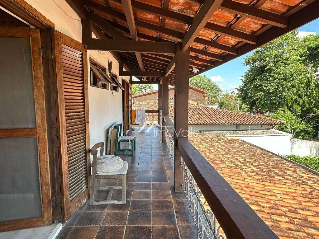 Casa à venda e aluguel com 3 quartos, 375m² - Foto 40