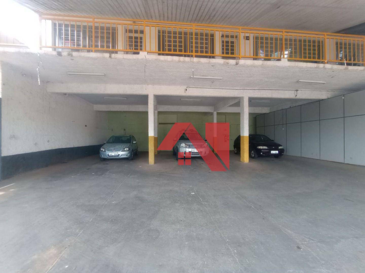 Depósito-Galpão-Armazém para alugar, 300m² - Foto 1