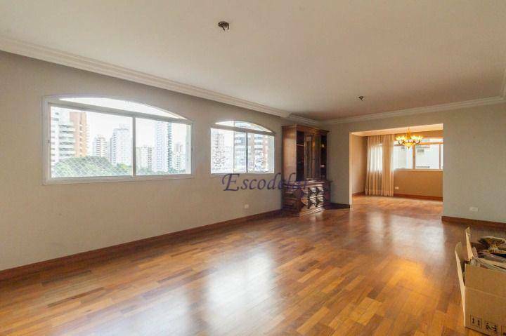 Apartamento à venda com 3 quartos, 204m² - Foto 6