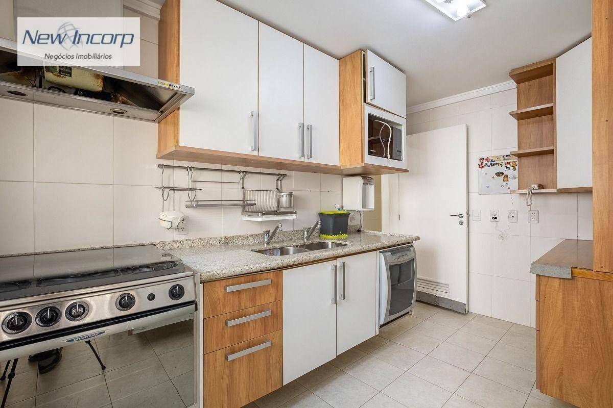 Apartamento à venda com 4 quartos, 198m² - Foto 20