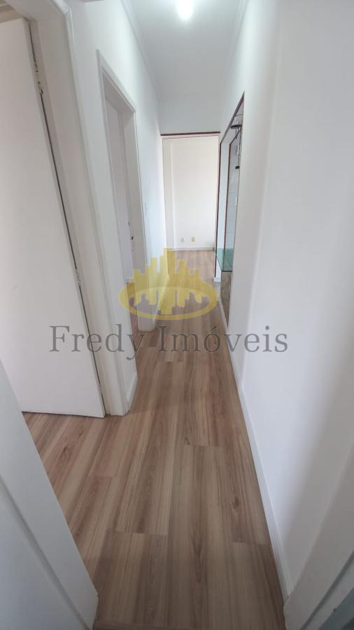 Apartamento à venda com 2 quartos, 68m² - Foto 9