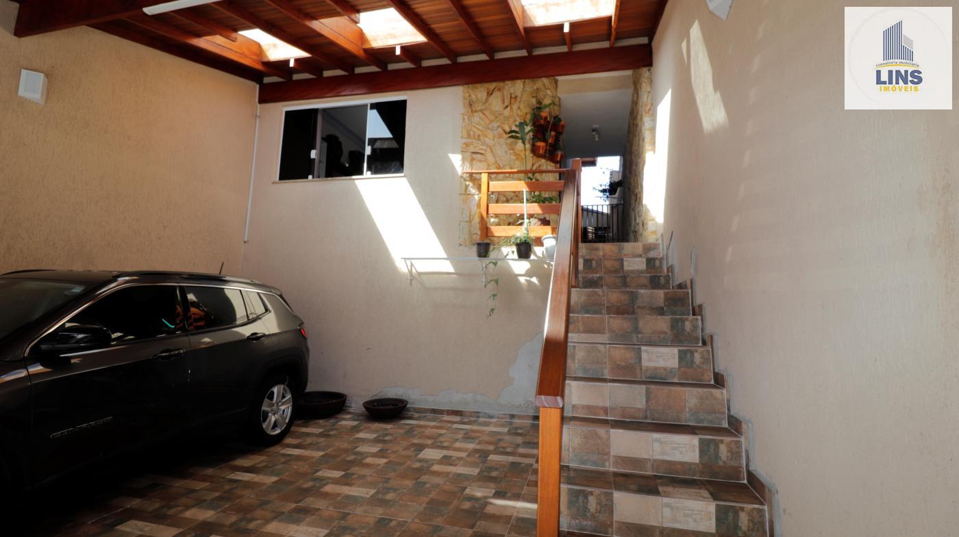 Sobrado à venda com 3 quartos, 180m² - Foto 2