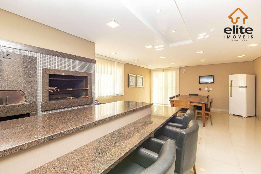 Apartamento para alugar com 3 quartos, 151m² - Foto 11