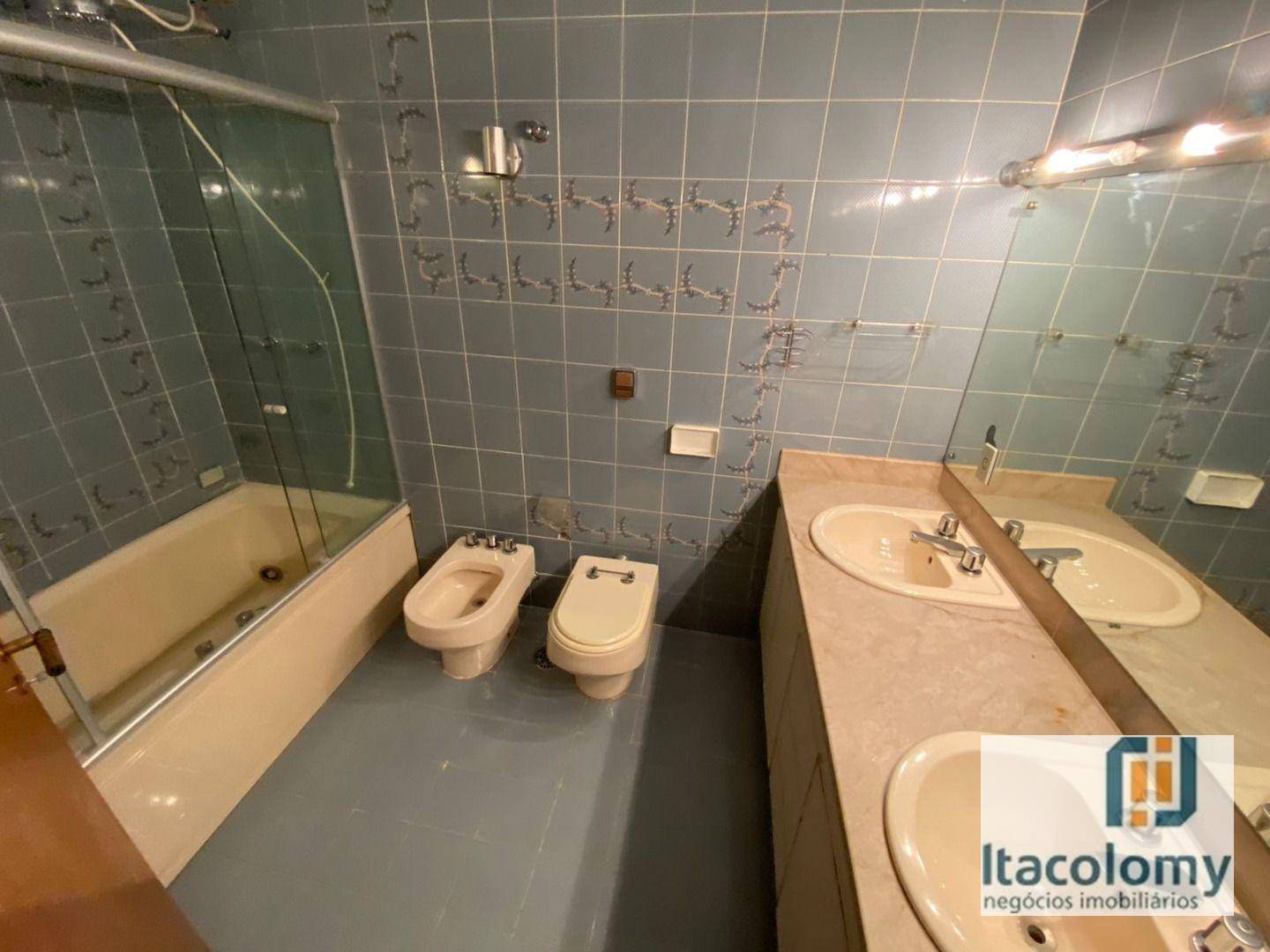 Casa de Condomínio à venda com 4 quartos, 500m² - Foto 15