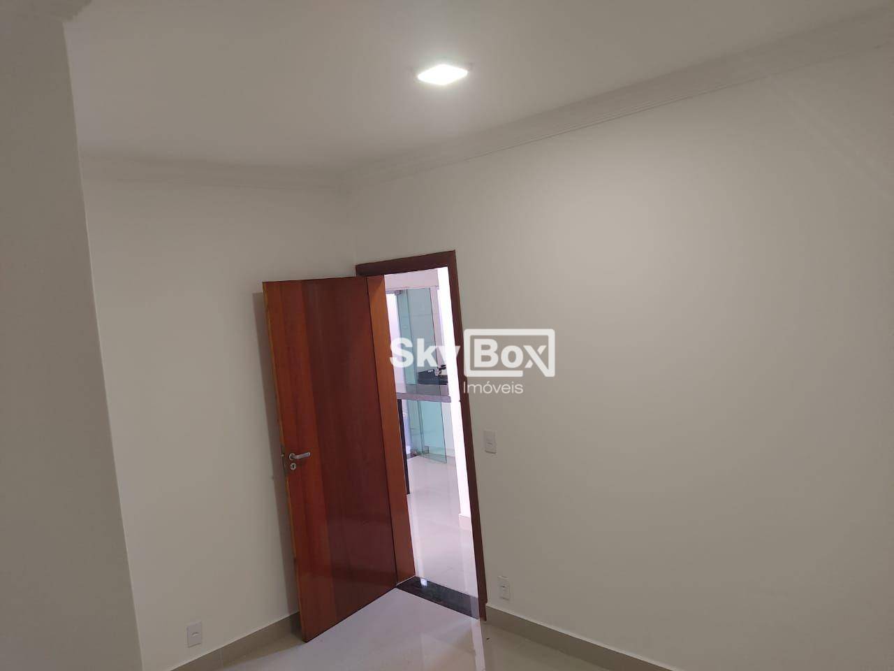 Apartamento à venda com 2 quartos, 61m² - Foto 10