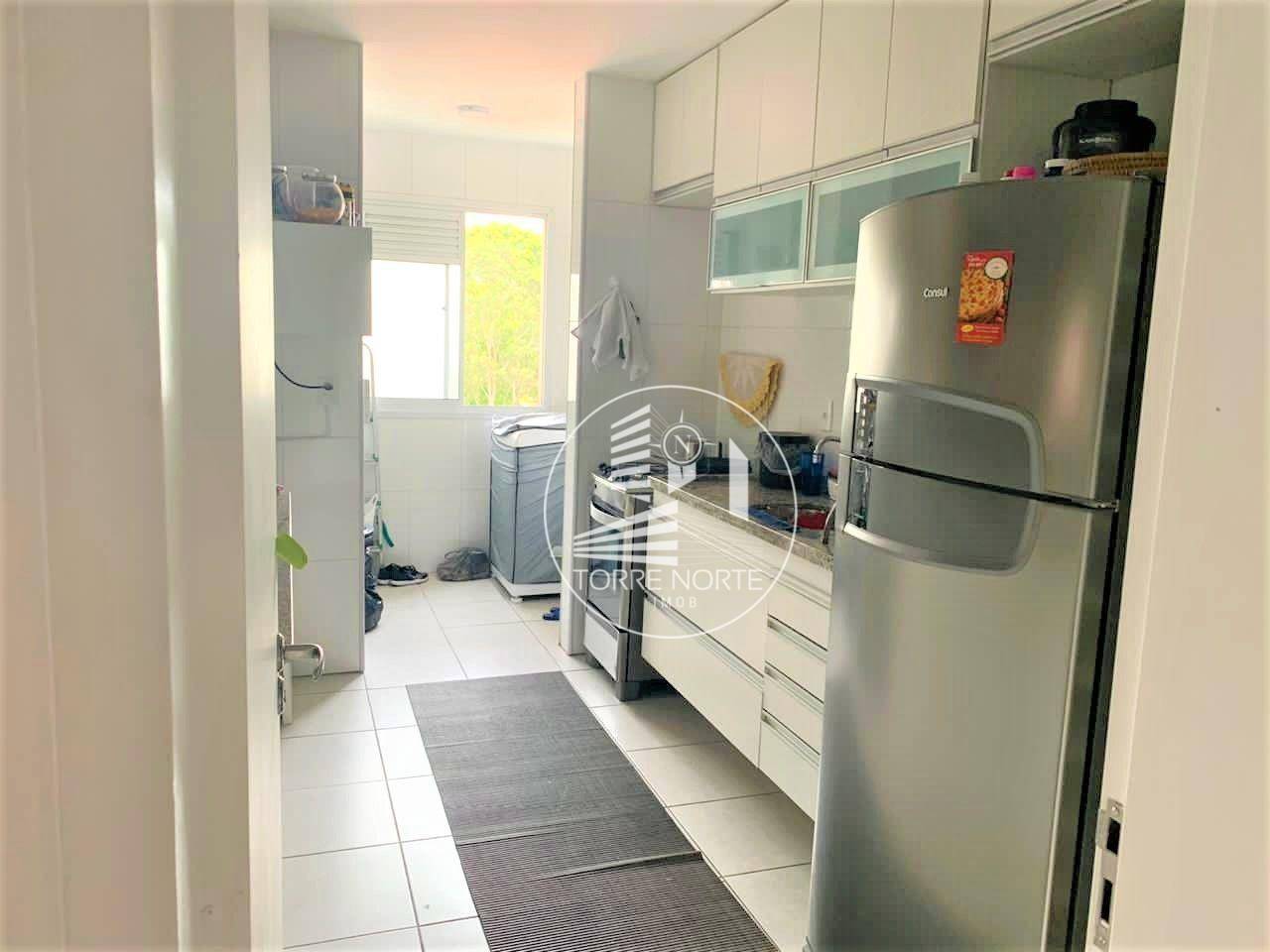 Apartamento à venda com 3 quartos, 73m² - Foto 8