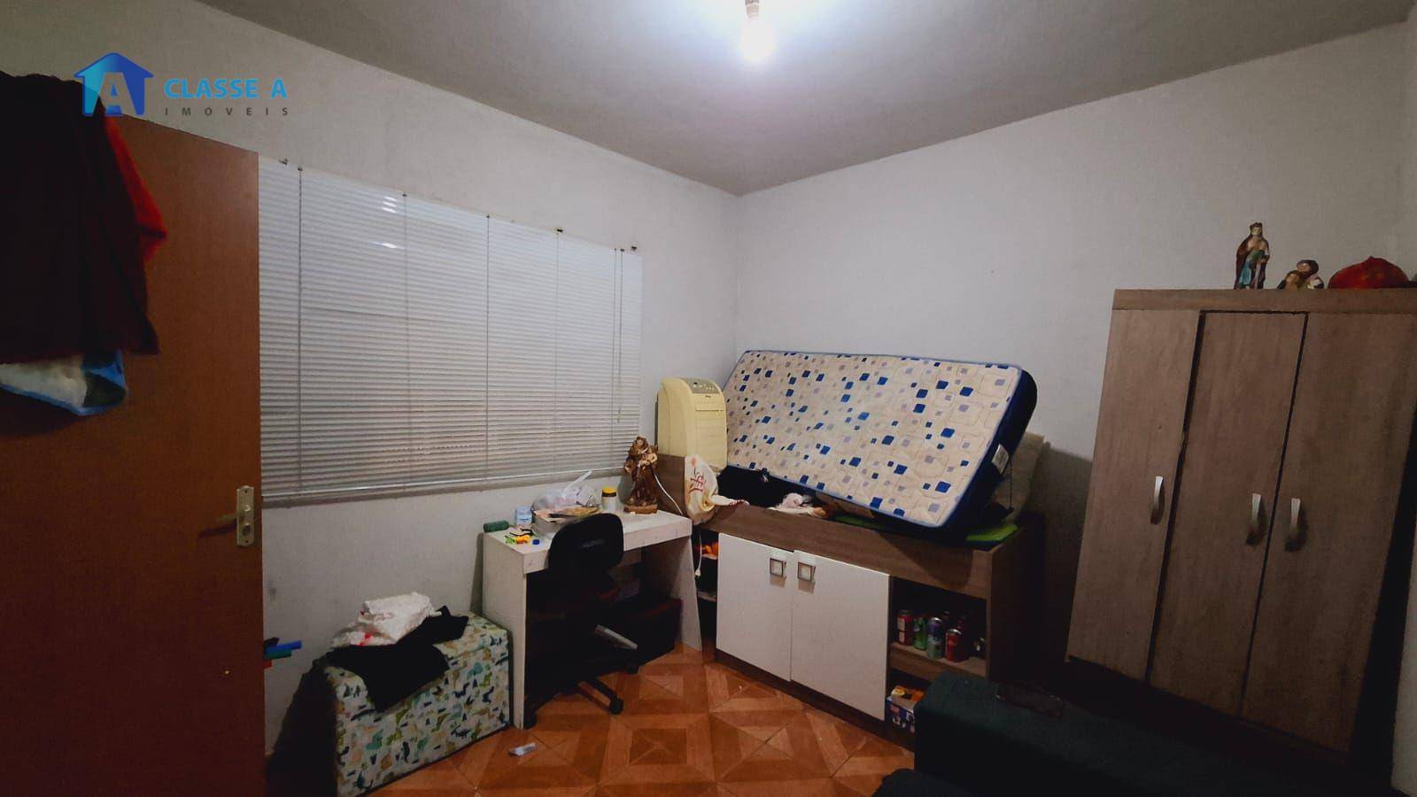 Casa à venda com 5 quartos, 300m² - Foto 16