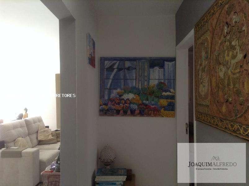 Apartamento à venda com 2 quartos, 90m² - Foto 12