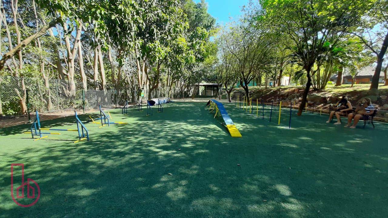 Casa de Condomínio à venda com 4 quartos, 560m² - Foto 51