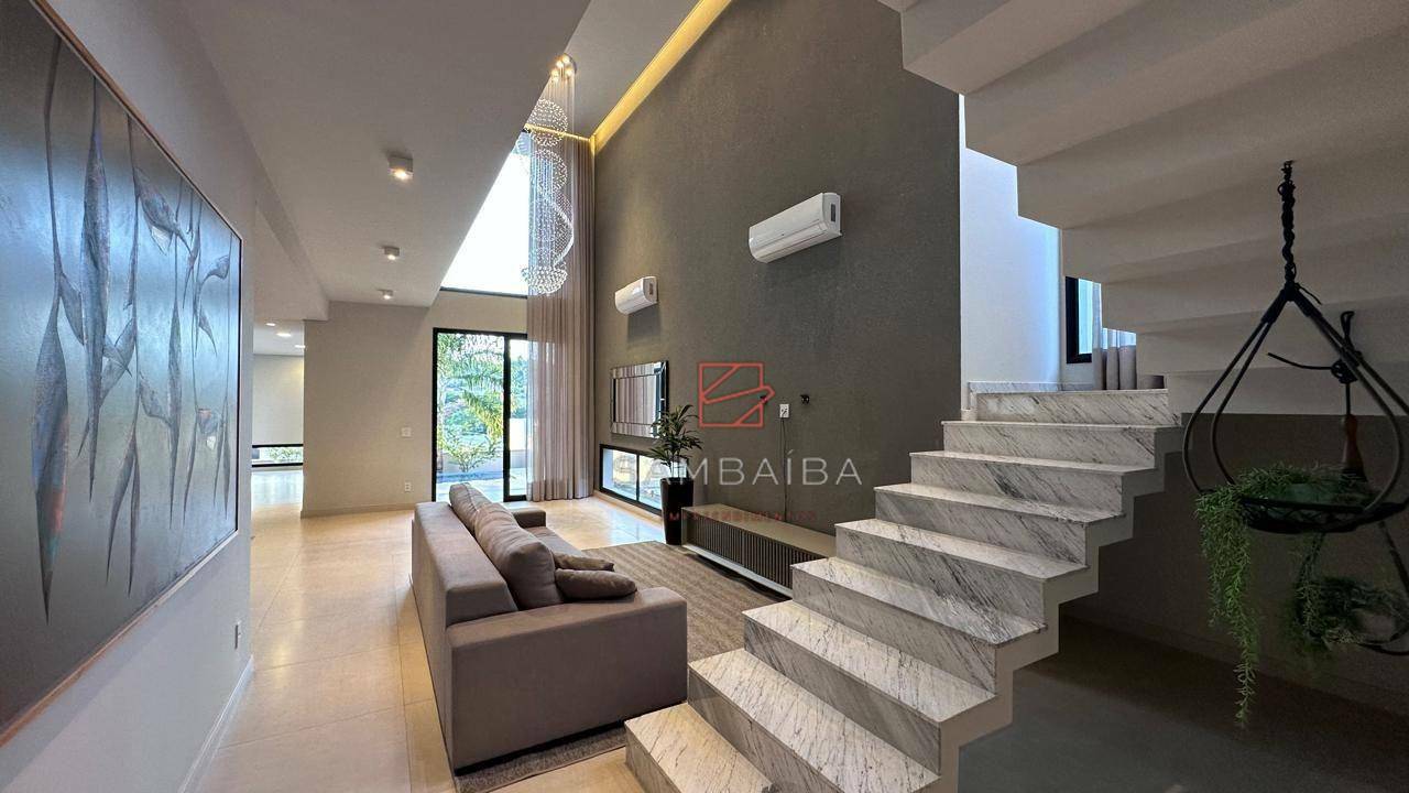 Casa de Condomínio à venda com 3 quartos, 240m² - Foto 4