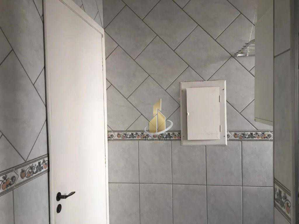 Apartamento à venda com 2 quartos, 72m² - Foto 17