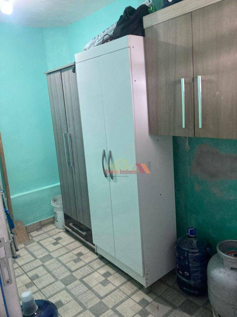 Sobrado à venda com 3 quartos, 200m² - Foto 25