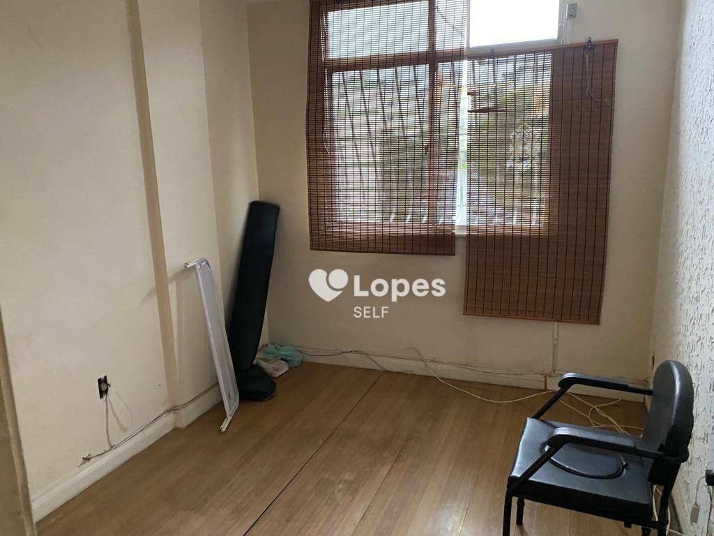 Apartamento à venda com 2 quartos, 60m² - Foto 6