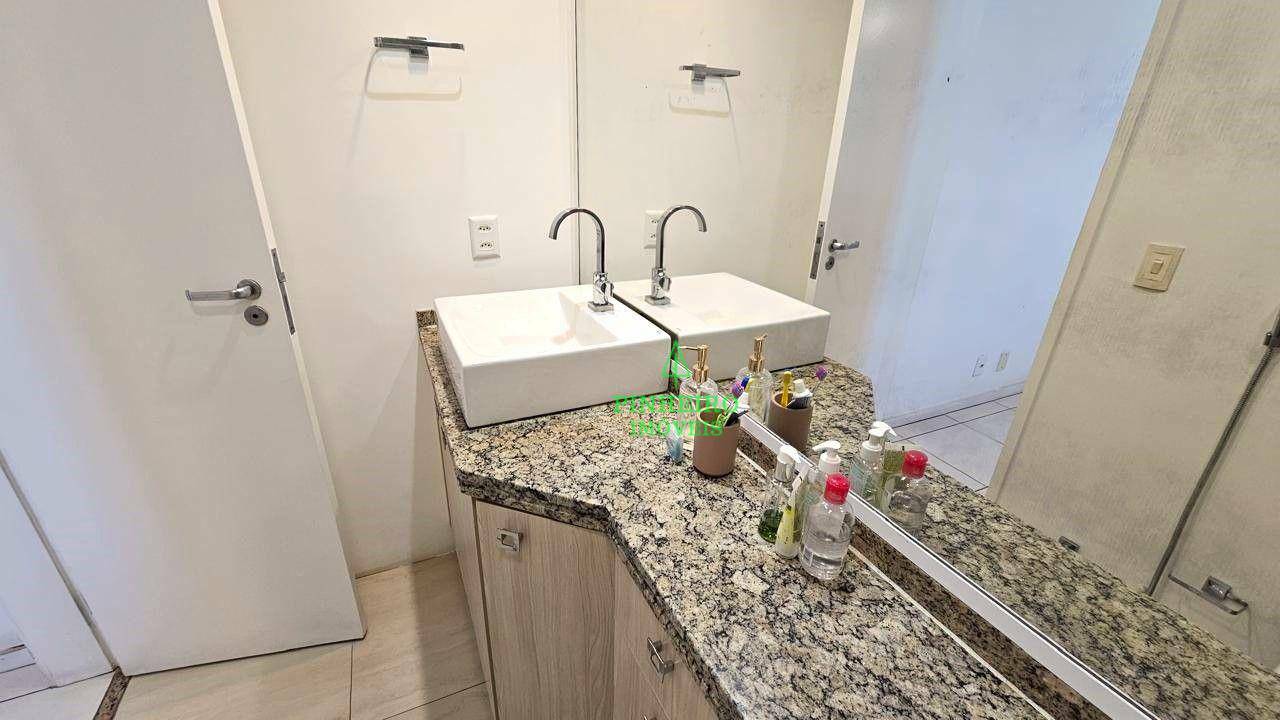 Apartamento à venda com 2 quartos, 85m² - Foto 17