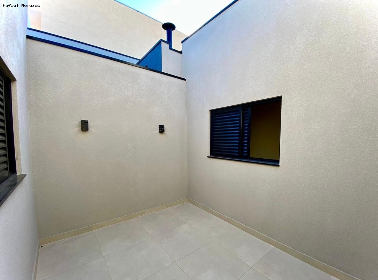 Casa à venda com 3 quartos, 93m² - Foto 21